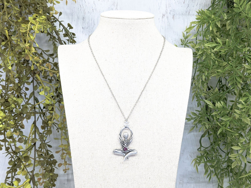 Goddess SItting Crystal Necklace - Witchy Jewelry